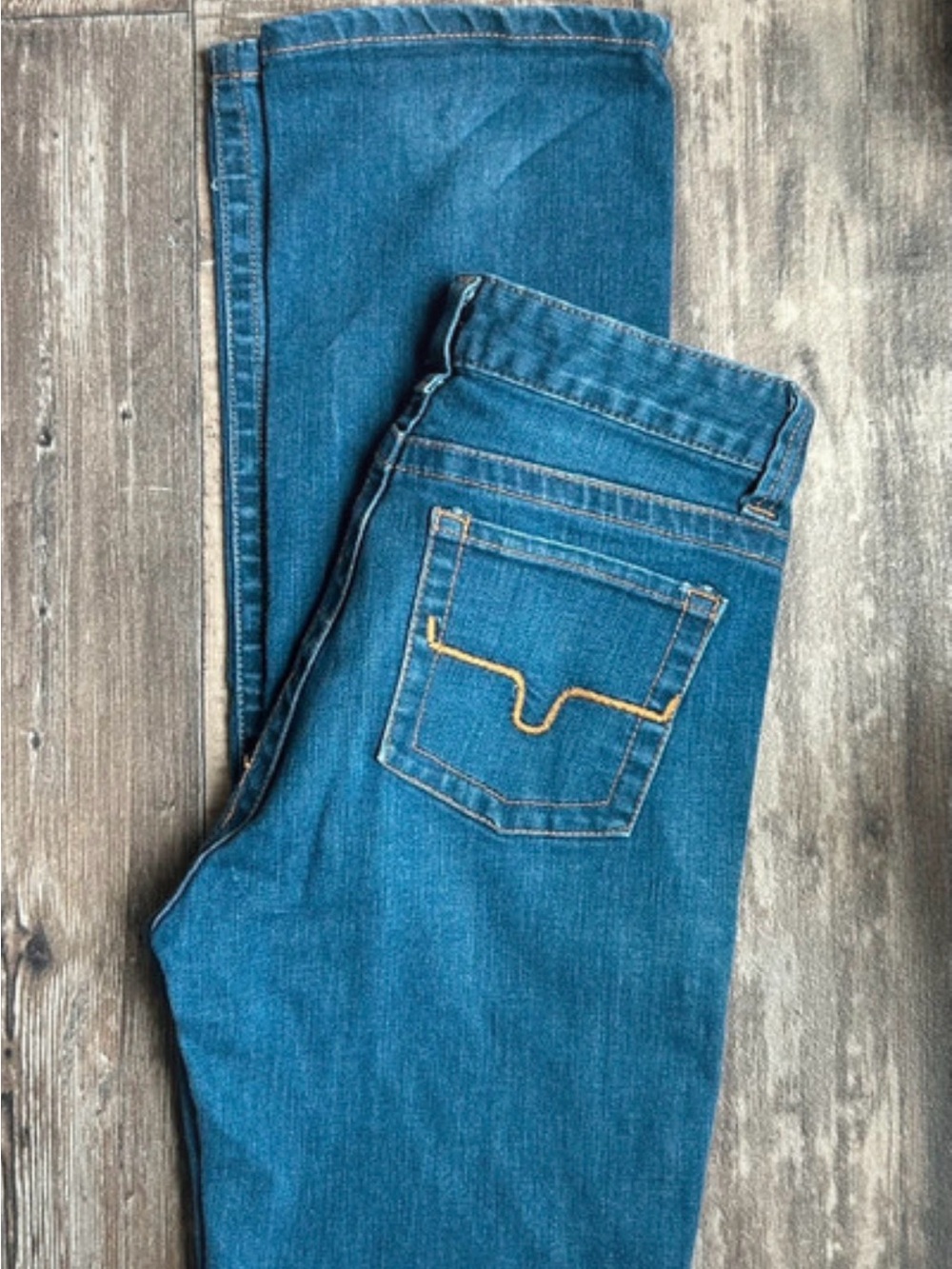 Kimes Ranch Women's Blue Skinny Jeans with Gold Stitching 4x32